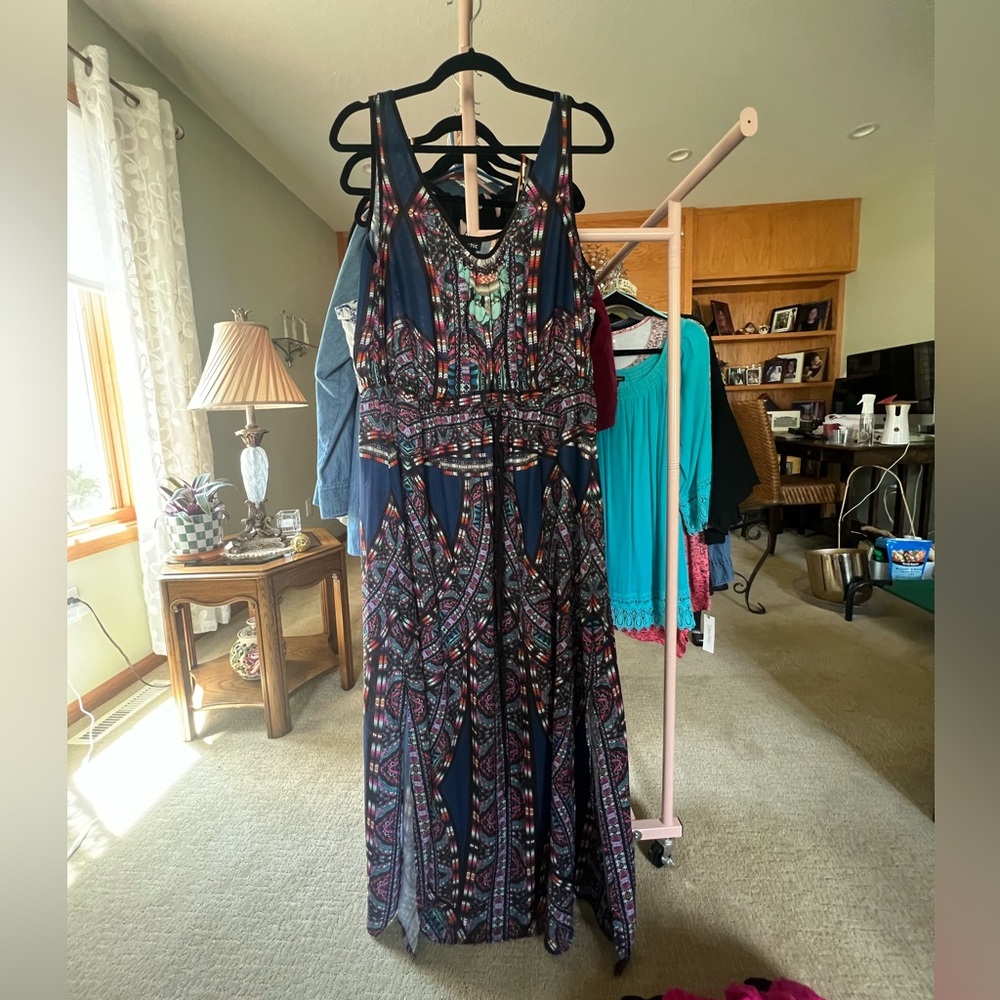 City Chic Blue and Pink Sleeveless V-Neck Maxi Dress